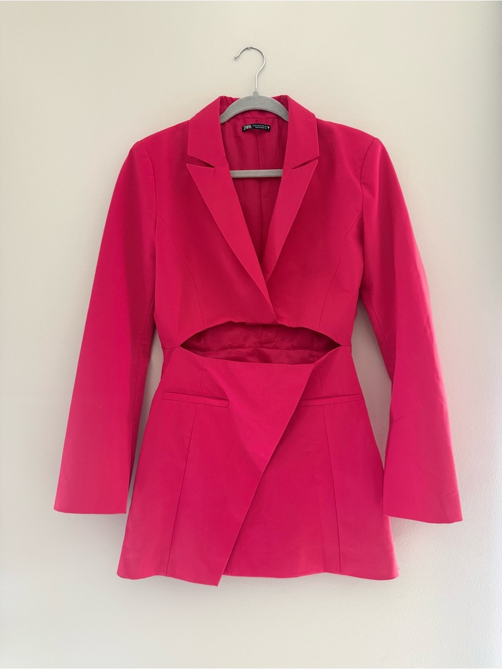 Zara Bright Pink Waist-Cut Blazer Jacket